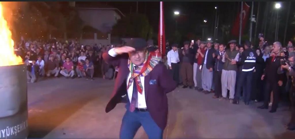 Eski başkan ‘piste’ çıktı!