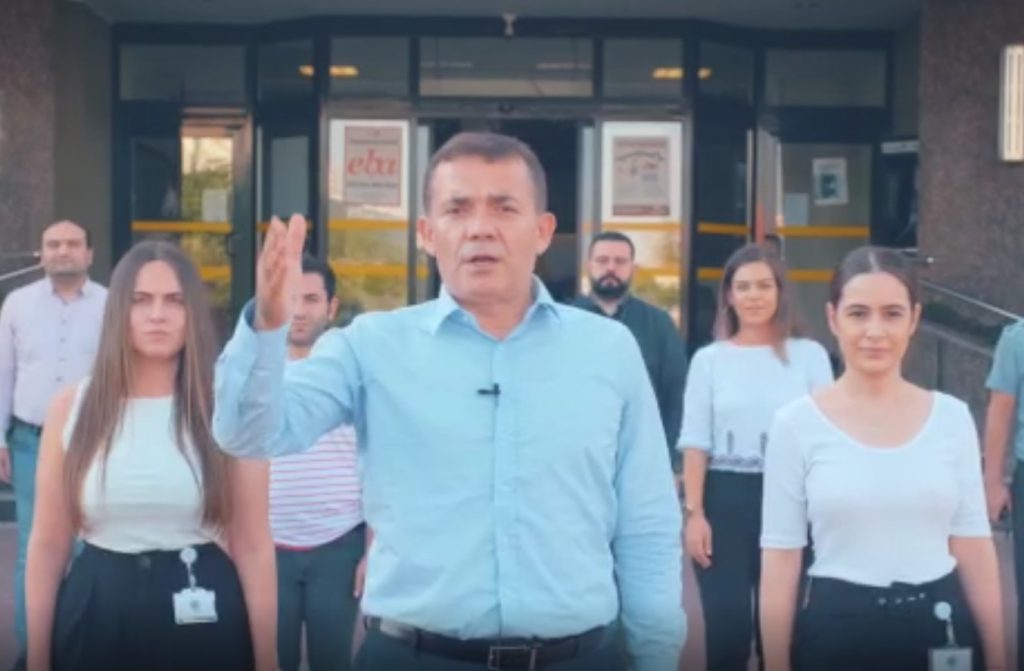 Belediye başkanı ve çalışanlar Cumhuriyet için söyledi
