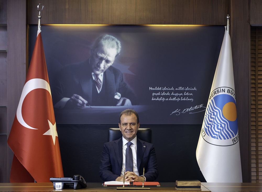 “2021’in tüm dünyaya sevgi ve iyileşmeyi getirmesini diliyorum”