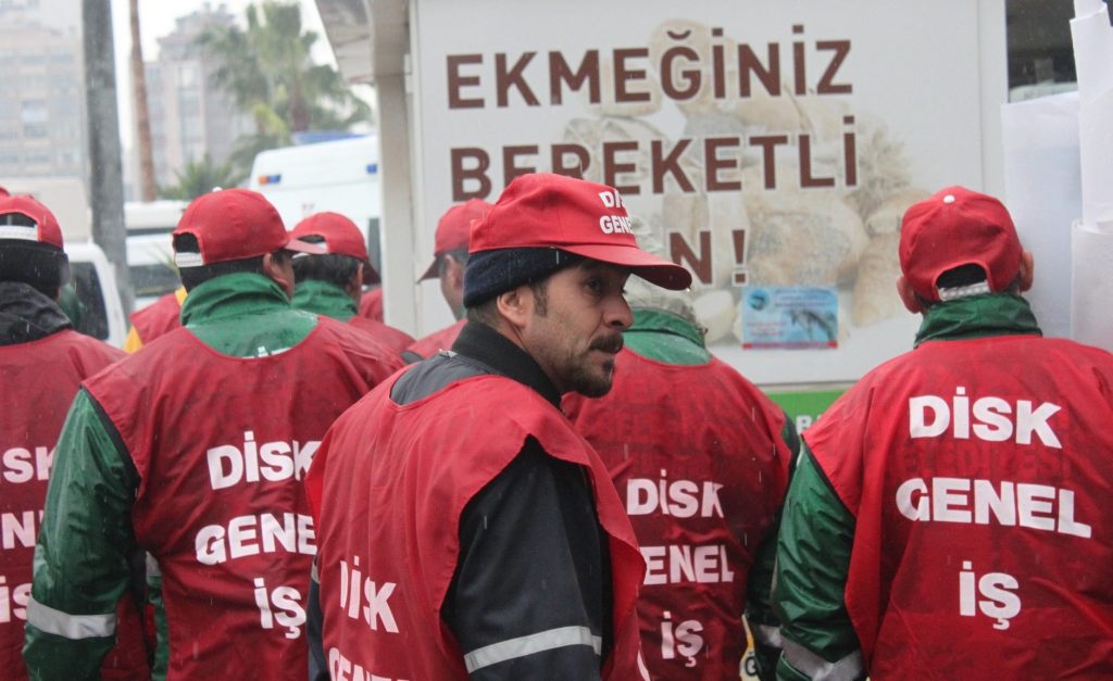 Münevver Özgenç yazdı: Bu Hesabı Kim Yapmış Bizler de bilek!