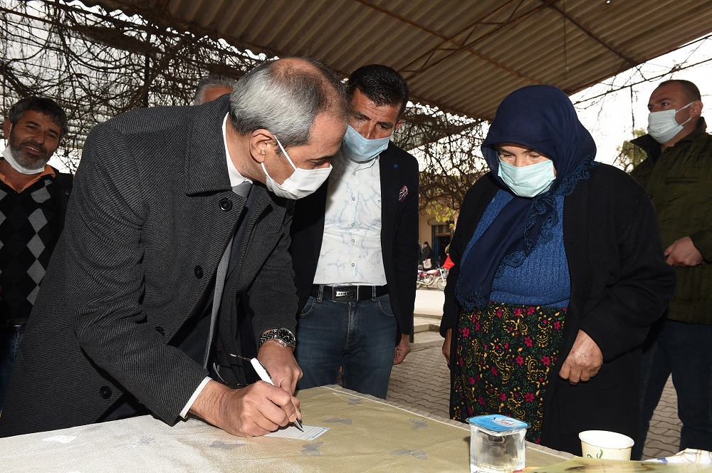 Köylere doktor odası, mahallelere okuma odası. 4 günde 20 açılış yapacak!