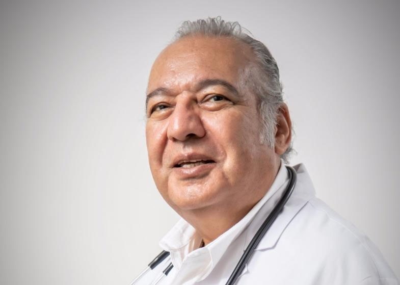 Dr. Soyer Şimşek virüs nedeniyle hayatını kaybetti