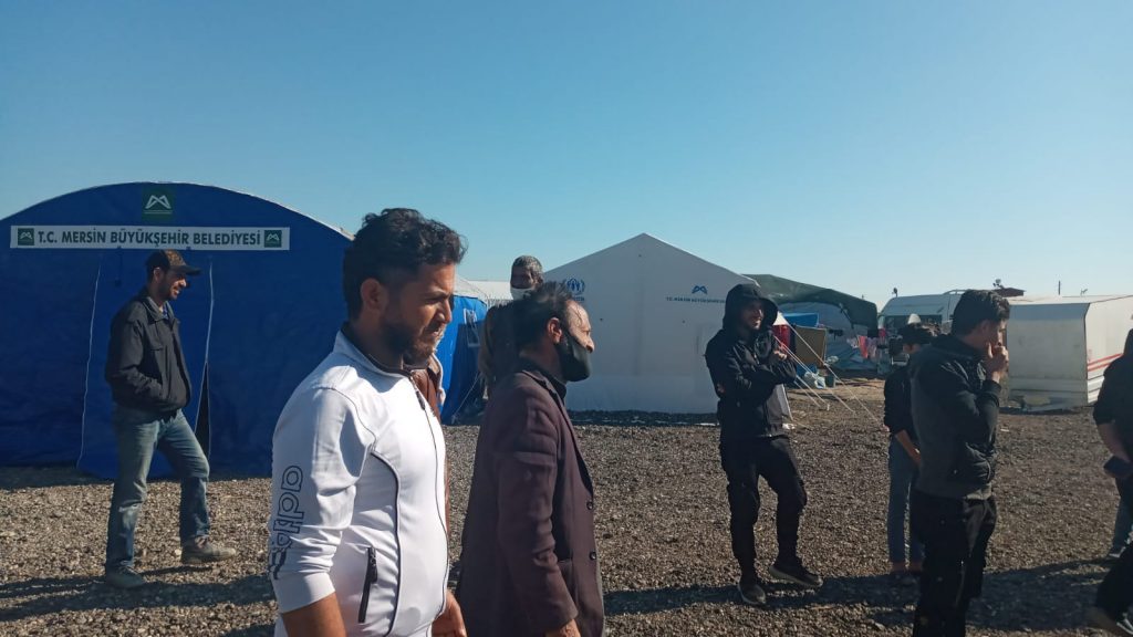 Mülteci kampında yaşam savaşı ağırlaşıyor: Kış ortasında elektriksiz kaldılar