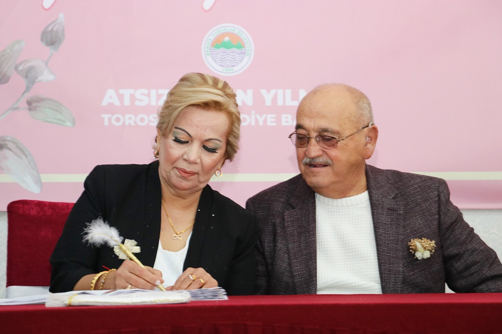 Sade bir nikah düşünen çifte belediye öyle bir sürpriz yaptı ki…