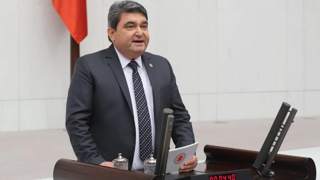 “Vatandaş Avrupalı gibi taneyle sebze meyve alıyor. O da parası yeterse”