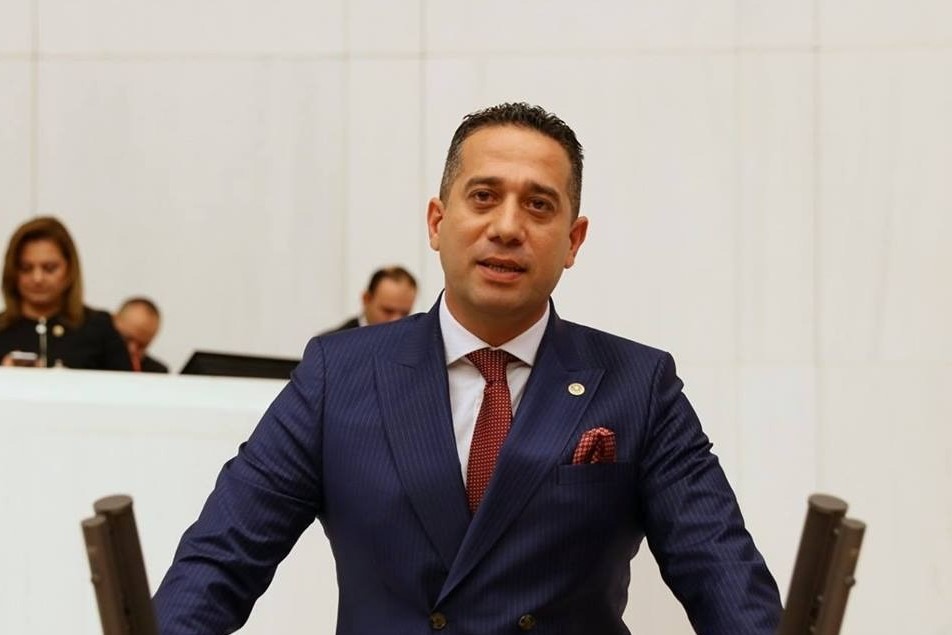 “Tek kıstas Bilal Erdoğan’ın sınıf arkadaşı olmak mı?”