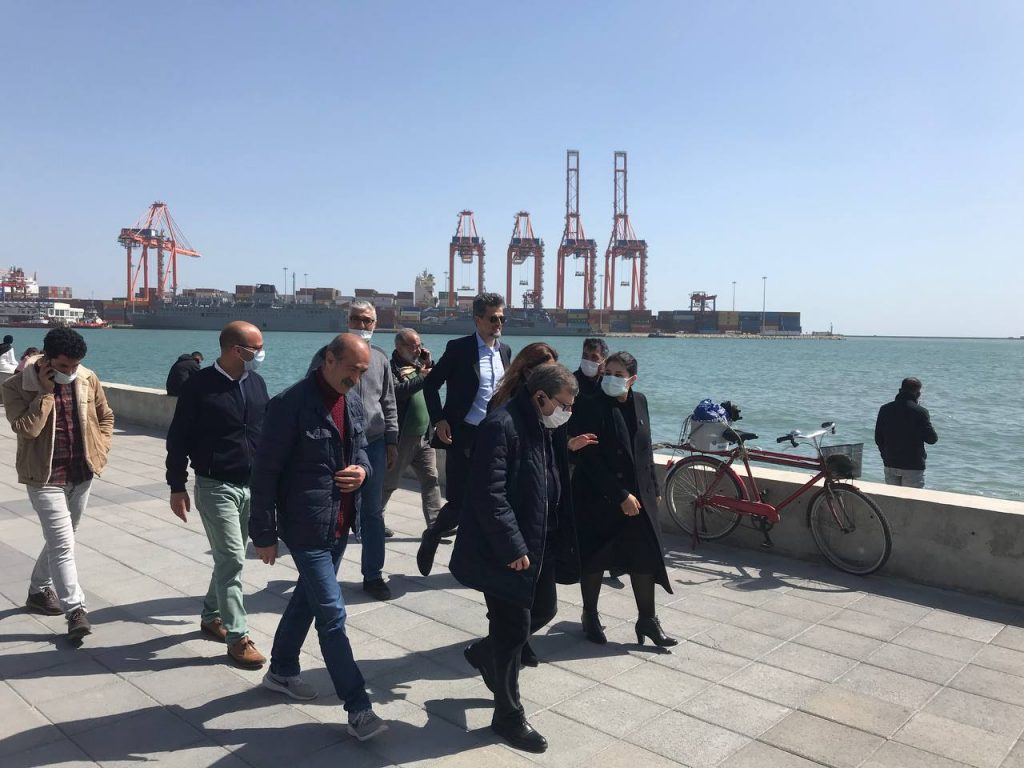 “Halkın limana değil parklara ihtiyacı var”