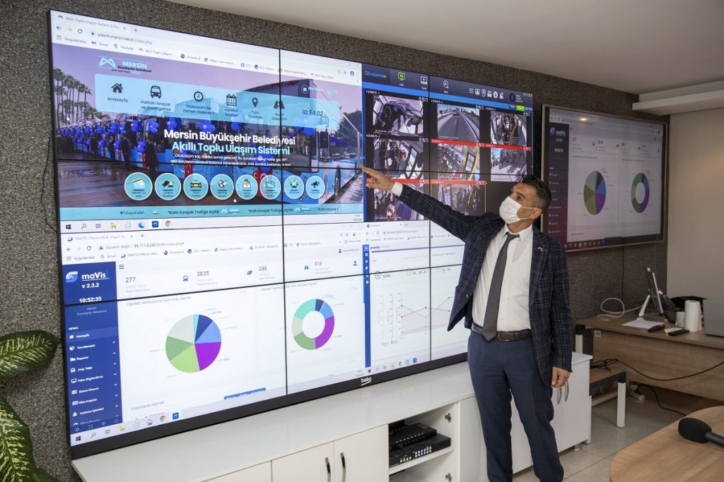 Mersin’de akıllı toplu ulaşım sistemi hayata geçti