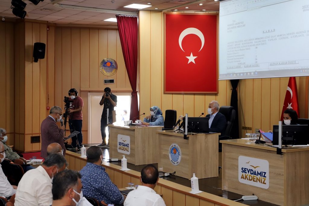 AKP’li meclis üyesi “maaşları ödeyemeyiz” dedi, düzeltme AKP’li başkandan geldi: Sıkıntı yok, öderiz