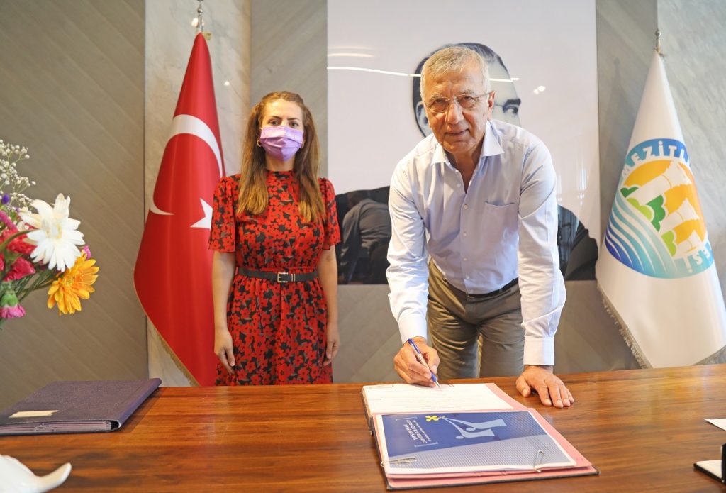 “Kadın-Erkek Eşitliği Şartı” Mezitli’de imzalandı