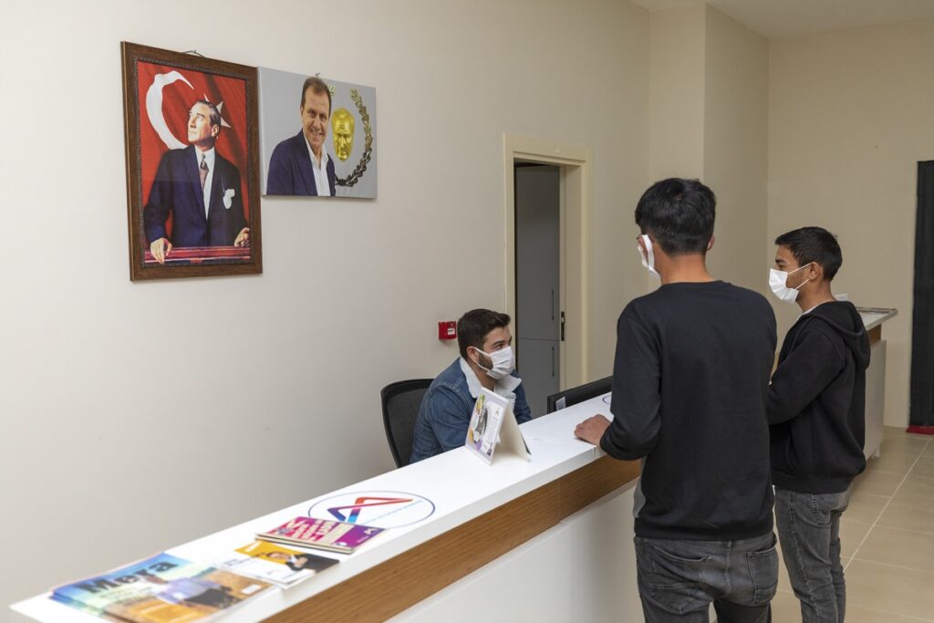 Köy çocuklarına yurt desteği