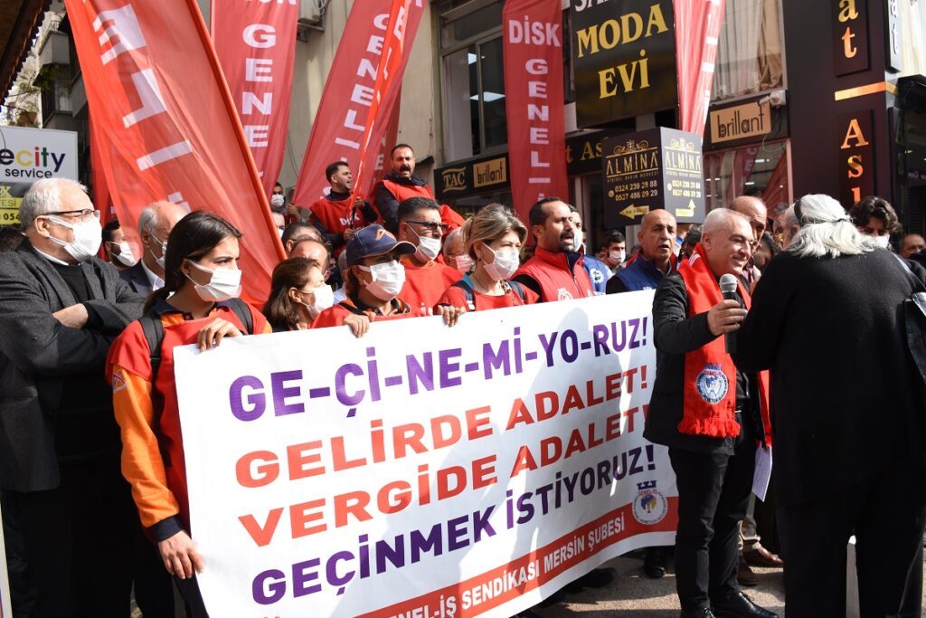 İşçilerin “geçinemiyoruz” demesine yasak!