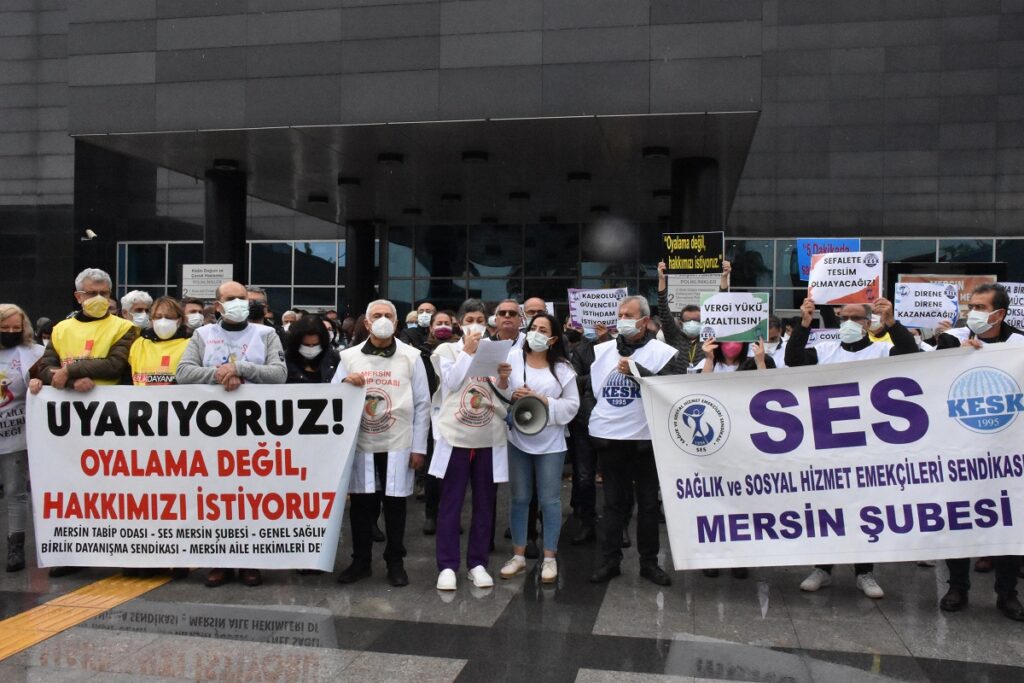 Sağlık çalışanları grevde