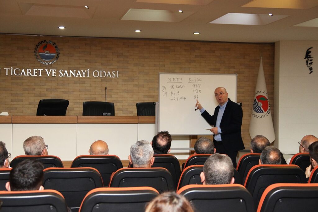 Ekonomi uzmanından uyarı: Paranızı işinize, hammaddenize yatırın