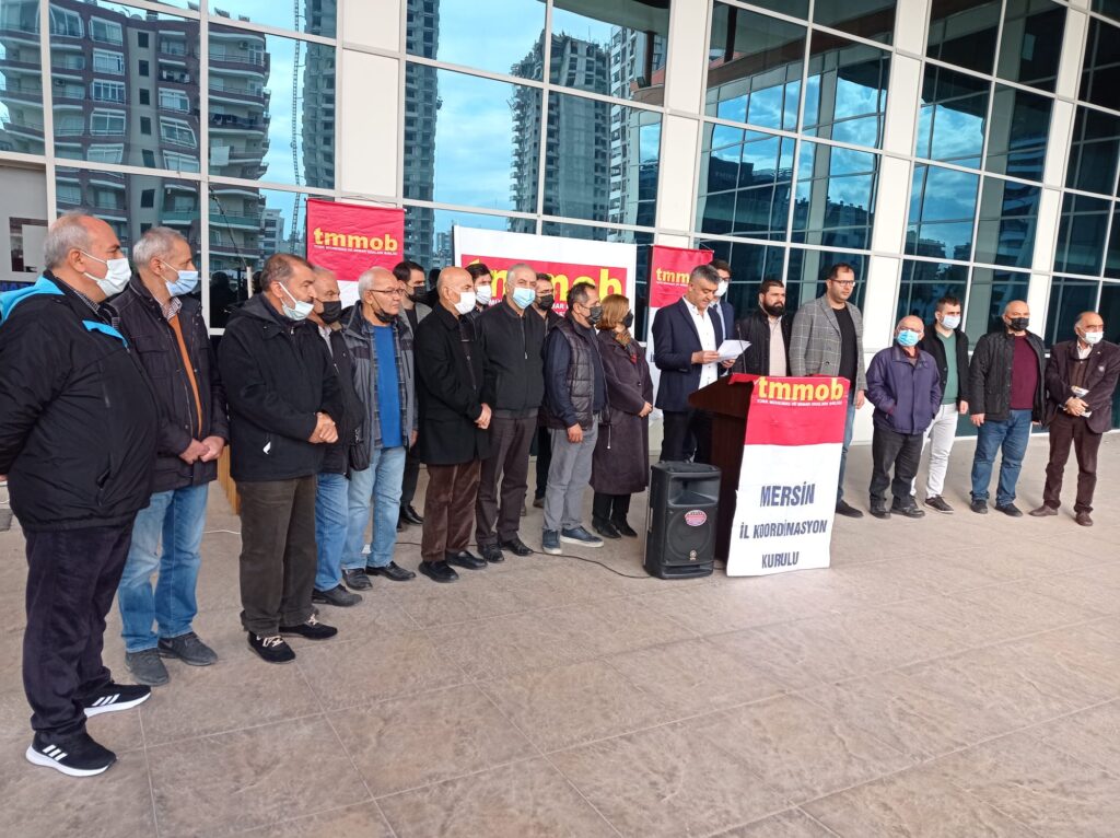 “Paramızın değeri düşüyor,  ülkemiz yoksullaşıyor”