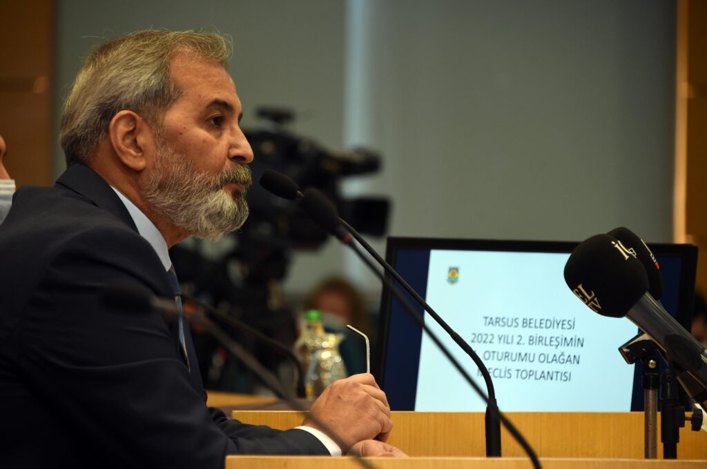 “Belediyeyi çiftlik gibi görenlerin içinde değilim”