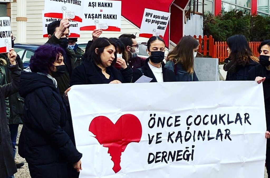 Mahkeme, o aşının bedelinin SGK tarafından ödenmesine hükmetti