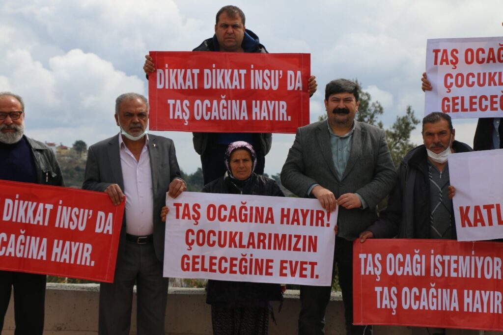 Sosyalist meclis üyesi müteahhitlerin hedefi oldu