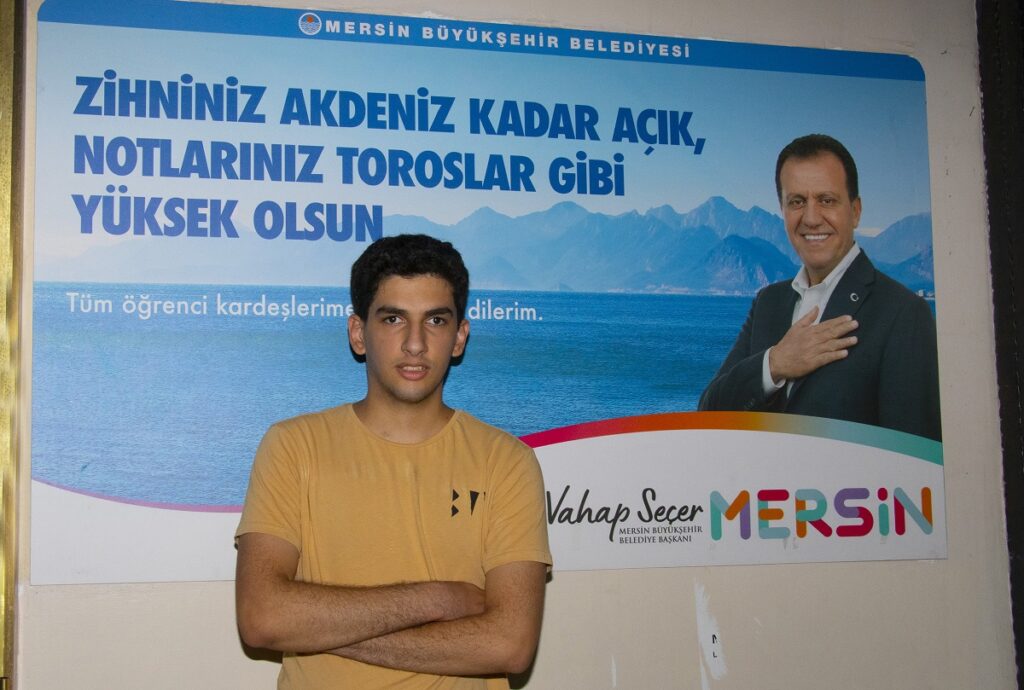 Engelleri aştı, hedefine koştu