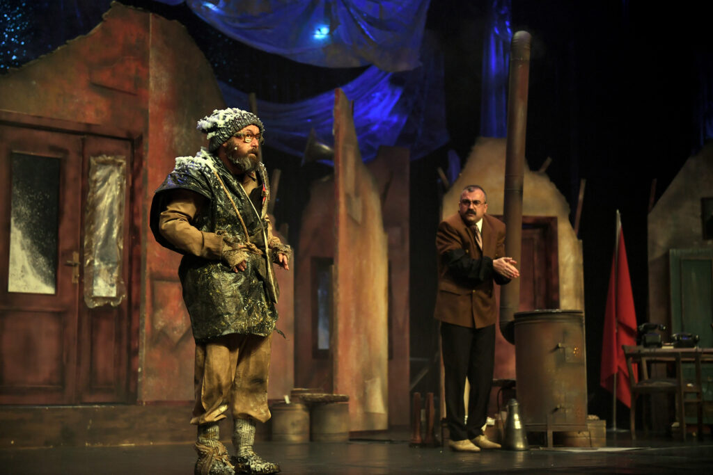 ‘Buzlar Çözülmeden’ Adana yolcusu