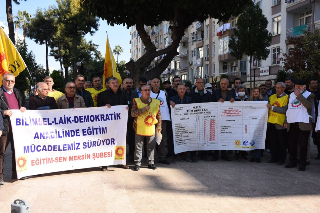 Öğretmenlerden MEB’e bol sıfırlı karne