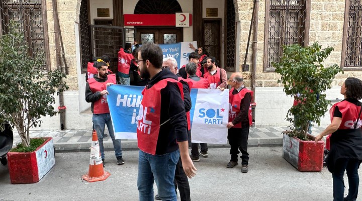 Kızılay’ı protesto eden SOL Parti üyeleri evlerinden gözaltına alındı