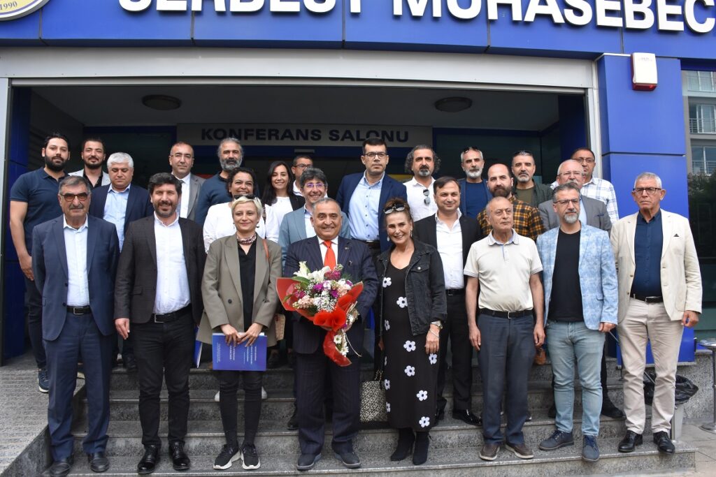 “Mersin’in yararına çalışmaya hazırız”