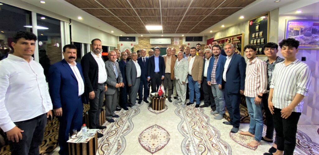 CHP adayı Ekmen hemşehri derneklerini ziyaret etti