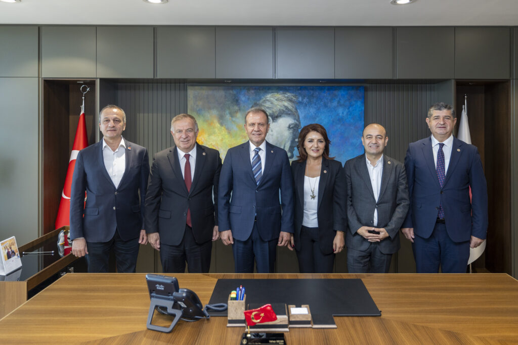  “2019’dan bu yana Mersin’de çok şey değişti”   