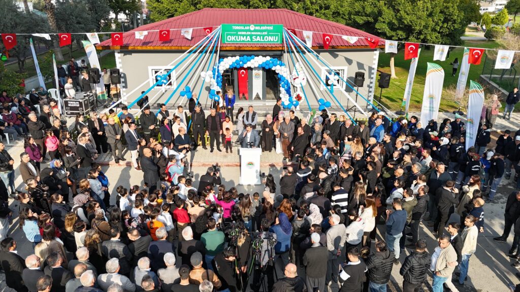 Toroslar’ın ilk okuma salonu ve kütüphanesi açıldı