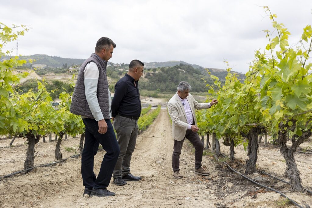 Üreticiye sulama eğitimi