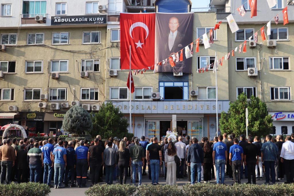 TOROSLAR, ATATÜRK’Ü SAYGI VE ÖZLEMLE ANDI