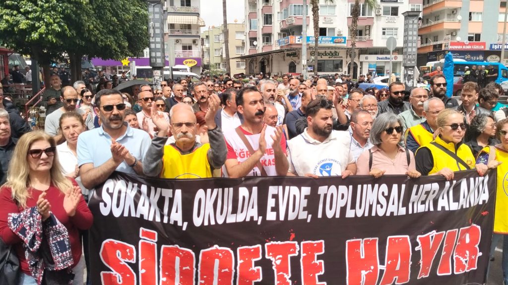 “Şiddete hayır”