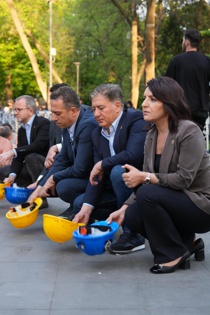 “Çalışmak hayatta kalma mücadelesine dönüştü”