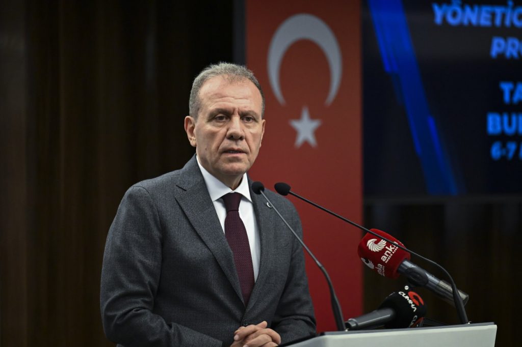 “Yerelde barış ve refah varsa bunu Türkiye’ye yayabilirsiniz”