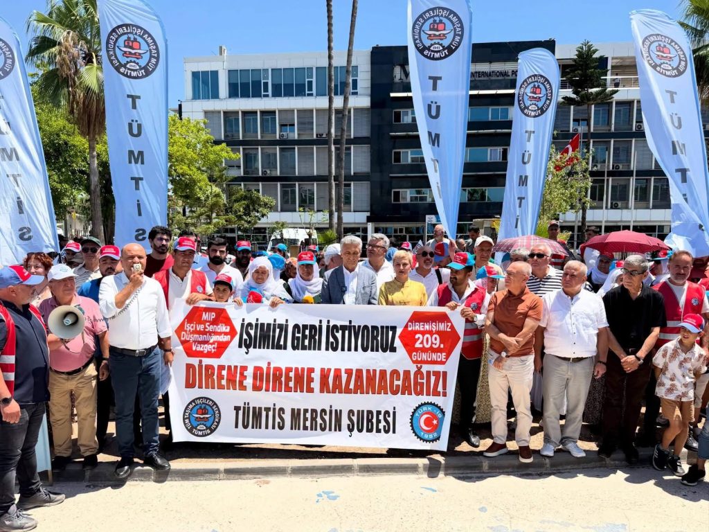 Liman işçileri 210 gündür eylemde