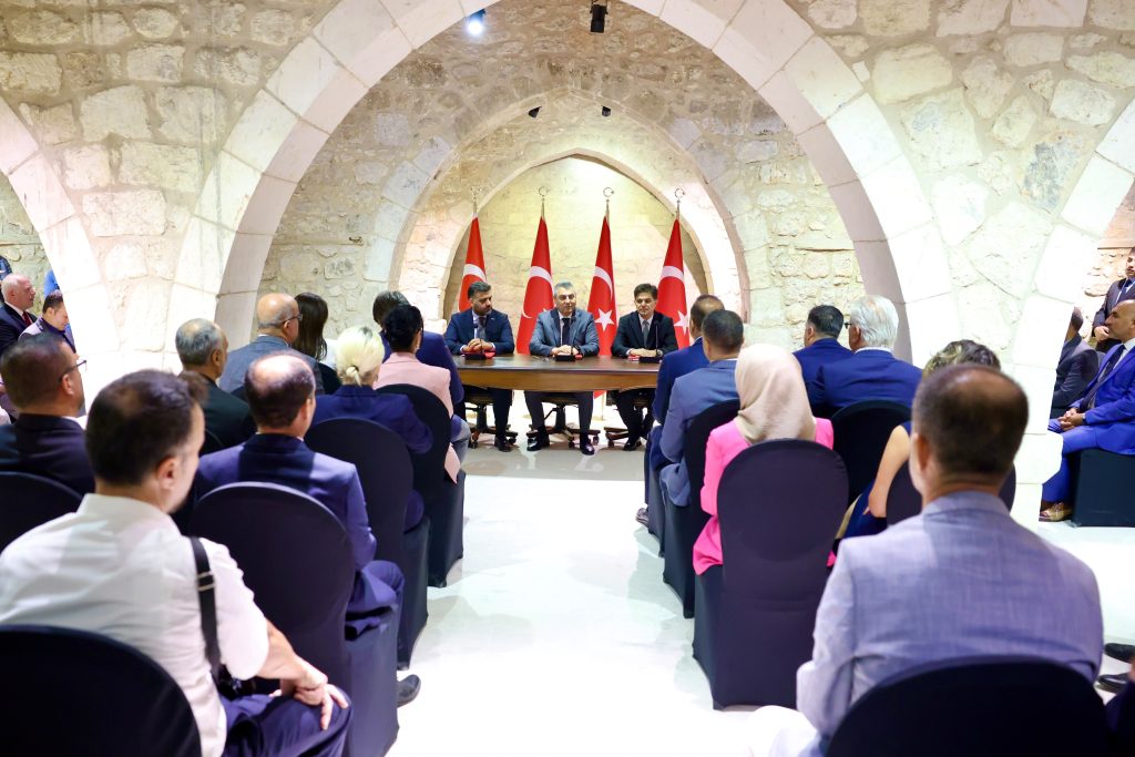 MÜSİAD Mersin’de 19 okula cuma mescidi yapacak